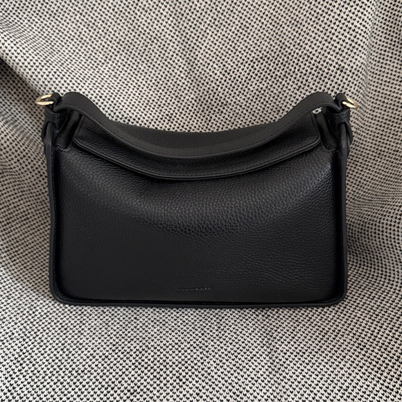 The Horse | Clementine in Black with gold hardware - Picture 4 of 12